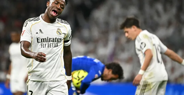 photo  vinicius et le real madrid se sont inclinés face à getafe, lundi 2 mars au stade santiago bernabeu, dans le cadre de la 26e journée de liga.  &copy;  javier soriano / afp 