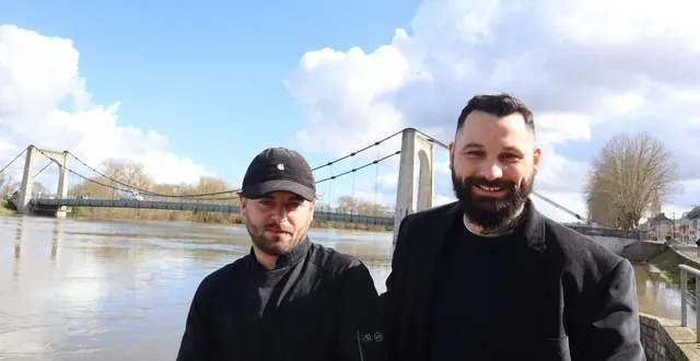 photo  de gauche à droite : lucas viot, 30 ans, chef de cuisine, et benjamin augereau, 36 ans, déjà propriétaire d’un établissement à angers, se sont associés pour reprendre l’ancien bistrot des quais, devenant quai bareteau.  &copy;  co 