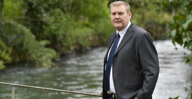 photo  thierry pétrault, tête de liste de « avec vous, ensemble pour saint-maixent-l’école ».  &copy;  photo darri 