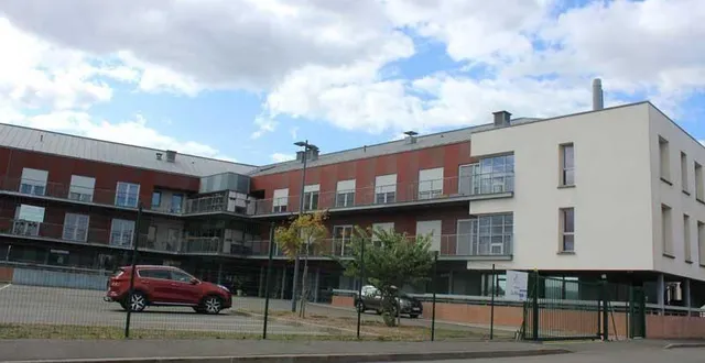 photo  l’ehpad les pléiades fera partie des 18 établissements publics reliés au réseau chaleur.   &copy;  le maine libre 