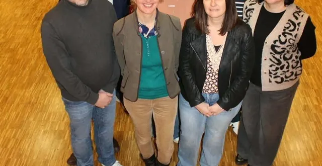 photo  arthezé 2026 présente la composition de sa liste. absent sur la photo : arnaud ardillier.  &copy;  ouest-france 