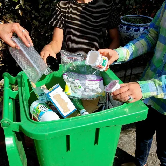 photo les pots de yaourt en plastique sont à mettre dans la poubelle jaune, bien qu’ils ne soient pas réellement recyclés en pratique.  ©  archives ml - yvon loué