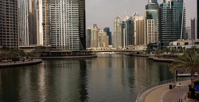 photo  dubaï a été ciblé par des frappes iraniennes ces derniers jours.  &copy;  christopher pike/getty images via afp 