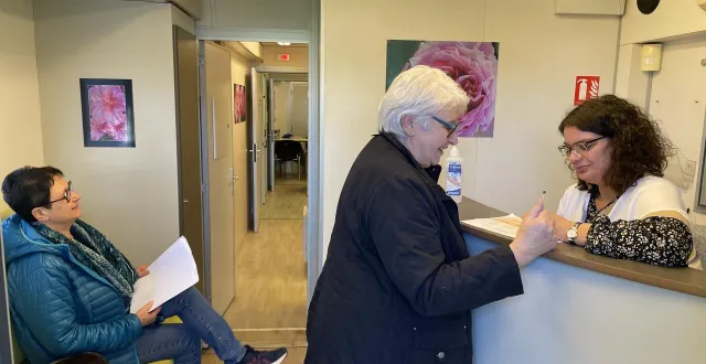 photo  marie-thérèse est une habituée de la mammobile à juvigny-val-d’andaine, dans l’orne.  &copy;  ouest-france 