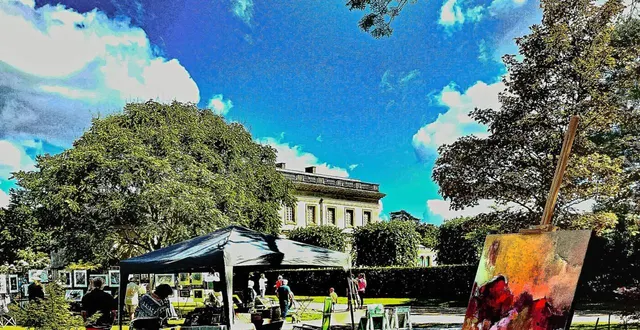 photo  au cours de la dernière saison, une exposition en plein air à pignerolle.  &copy;  archives co 