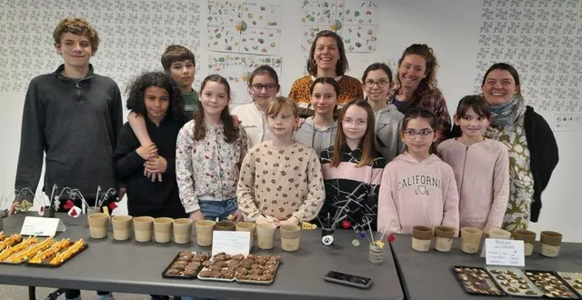 photo  les enfants avaient préparé un buffet garni de leurs réalisations pour faire goûter aux parents. « cet atelier a été un véritable voyage gustatif et créatif », a souligné éloïse suteau, médiatrice culturelle de l’association.  &copy;  co 
