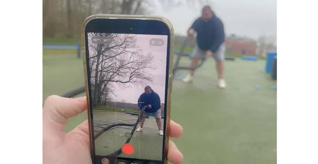 photo  sur tiktok, benjiobjectif 2026 partage sa perte de poids à plus de 1 000 abonnés.  &copy;  le maine libre 