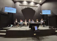 photo  débat d’avant premier tour, enregistré par rcf avec les journalistes de ouest-france et le courrier de l’ouest, pour les sept candidats de cholet. 