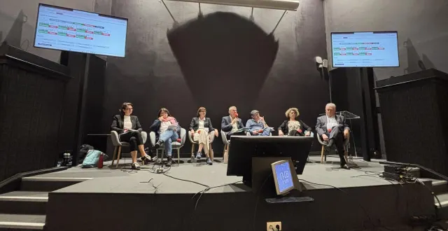 photo  débat d’avant premier tour, enregistré par rcf avec les journalistes de ouest-france et le courrier de l’ouest, pour les sept candidats de cholet.  &copy;  ouest-france 