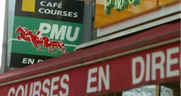 Info insolite  un homme a remporté 227 229 € après avoir joué au quinté + à plouvorn (finistère), le 22 février 2026. 