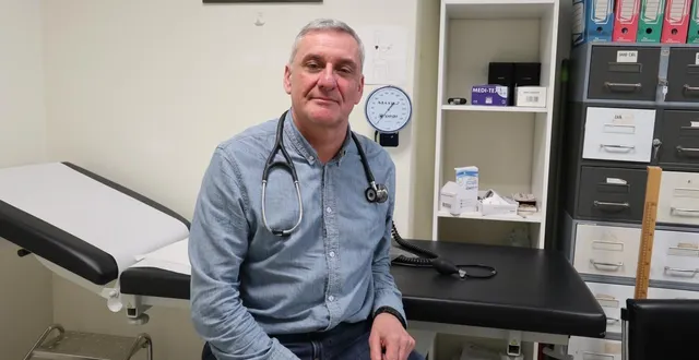 photo  le dr alexandru mihailov était installé à saint-aignan-sur-roë (mayenne) depuis 2017.  &copy;  ouest-france 