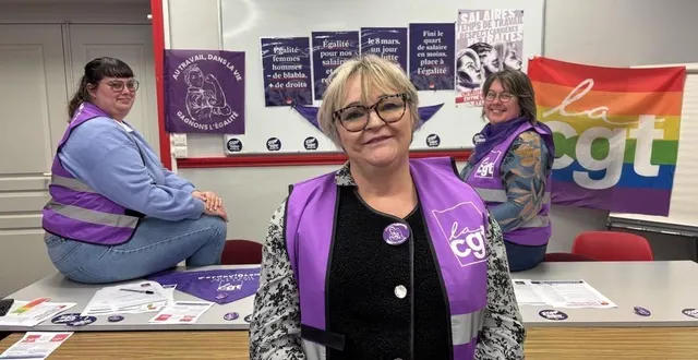 photo  au premier plan, isabelle ledoux, secrétaire générale de la cgt de l’orne, au second plan anaïs roussillon et florise enault, du collectif mixité de la cgt de l’orne.  &copy;  ouest-france 