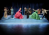 photo  la scène de bal revisitée. 