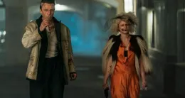 actu cin&eacute;ma  christian bale et jessie buckley dans « the bride ! », de maggie gyllhenhaal. 