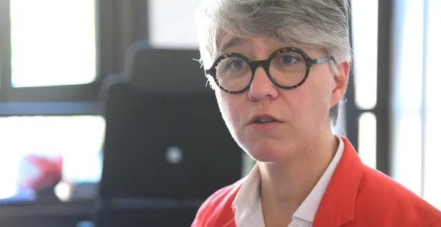 photo  présidente de la chambre de commerce et d’industrie des deux-sèvres, christelle abatut n’accepte pas la fin du niort rc.  &copy;  co – marie delage 