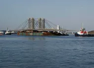 photo  le tablier du futur pont anne-de-bretagne de nantes le 25 février à lorient. il en repartira ce vendredi 6 mars. 