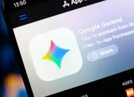photo  le logo google gemini est affiché sur l’écran d’un smartphone dans l’app store d’apple sur cette photo prise en ontario, au canada, le 20 février 2026. 