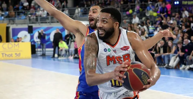 photo  tashawn thomas et le msb ont assumé leur statut de favoris au palais des sports de toulon.  &copy;  photopqr/nice matin/maxppp 