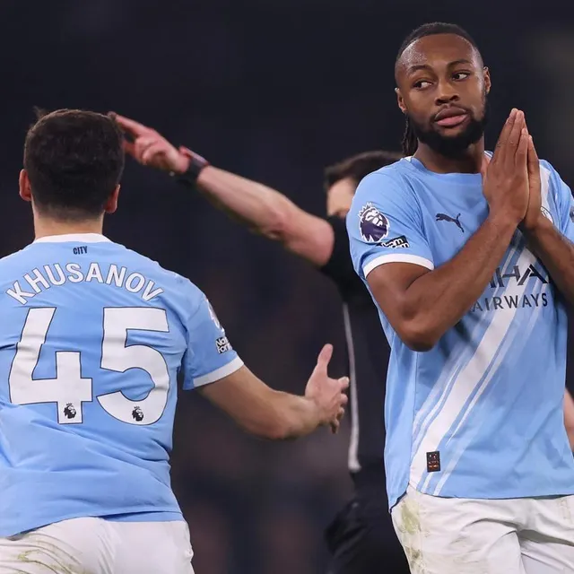 photo semenyo et city peuvent nourrir des regrets après le match contre nottingham forest.  ©  getty images via afp / carl recine