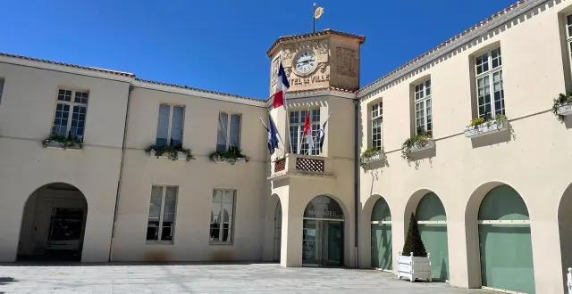 photo  la mairie des sables-d’olonne (image d’illustration).  &copy;  ouest france 