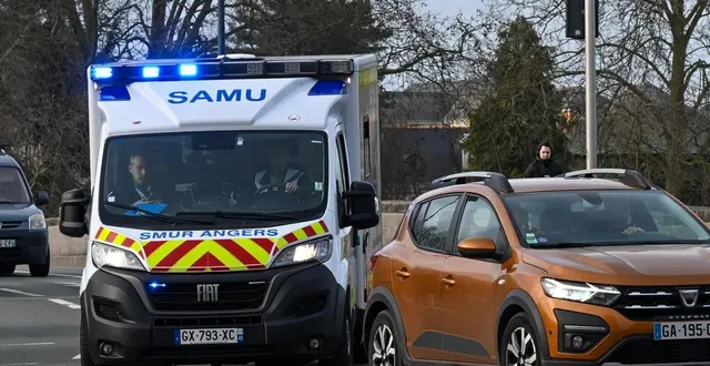 photo  malgré l’intervention des urgentistes du samu 49, le jeune homme est décédé.  &copy;  illustration co - laurent combet 