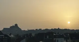 Info insolite  ce jeudi 5 mars 2026, le nuage de poussières du sahara était visible au mans. 