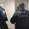 photo les policiers ont interpellé un exhibitionniste qui importunait des résidents du foyer tarmac.
