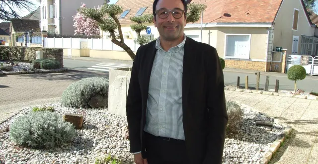 photo  anthony triffaut est candidat à sa succession à montfort-le-gesnois, dans la sarthe.  &copy;  ouest-france 