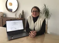 photo  sandra queiros som a mis en ligne son site « mon étoile victoire » en février 2026. 