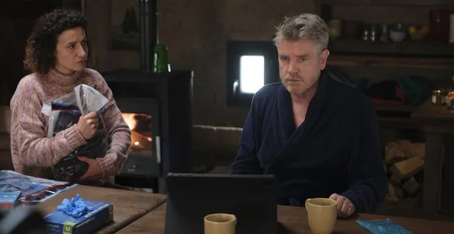 photo  « section de recherches » fait une pause sur tf1.  &copy;  © nicolas lefevre / auteurs asso 