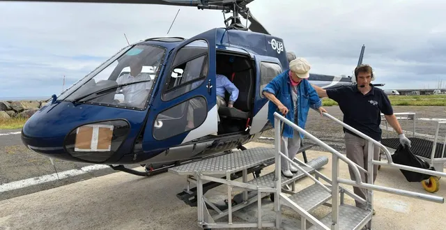 photo  selon la présidente de la région, christelle morançais, des cartes de réduction pour l’hélicoptère de l’île d’yeu ont indûment circulé.  &copy;  ouest france 