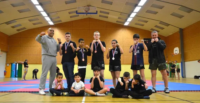 photo  l’association luminoise, atlantique boxing academy, avec sept participants au championnat de france, a remporté cinq médailles, et l’un de ses membres va défendre sa sélection en équipe de france.  &copy;  ouest-france 