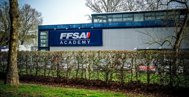 photo  le centre de formation de la ffsa est situé au mans, dans le technoparc accolé au circuit.  &copy;  le maine libre - yvon loué 