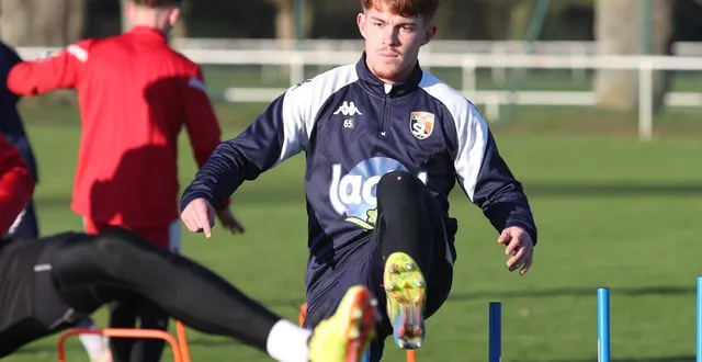 photo  suspendu la semaine passé, mathys houdayer fait son retour dans le groupe du stade lavallois à l’occasion de la 26e journée de ligue 2 et du match contre guingamp à le basser ce vendredi (20 h).  &copy;  jean-françois quinebêche 