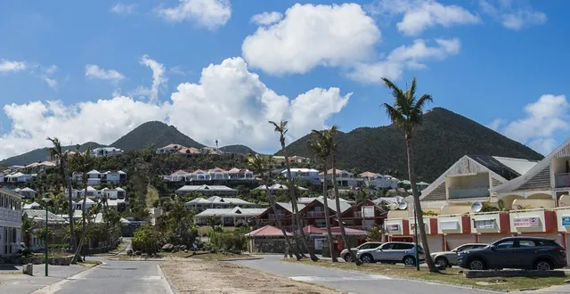 photo  suspecté d’avoir dérobé 46 millions de dollars en cryptomonnaies, un homme a été interpellé jeudi 5 mars 2026 sur l’île antillaise de saint-martin (photo d’illustration).  &copy;  lionel chamoiseau / afp 