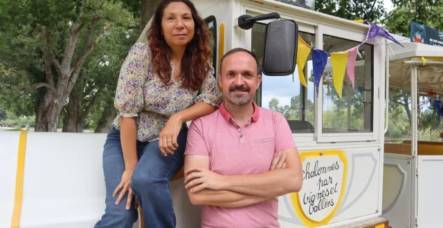 photo  hélène poncet-lavertdure et sylvain marçais proposent une sortie en petit train pour fêter le carnaval.  &copy;  co. 