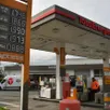 photo la hausse des prix du carburant fait de plus en plus râler en deux-sèvres et partout en france.