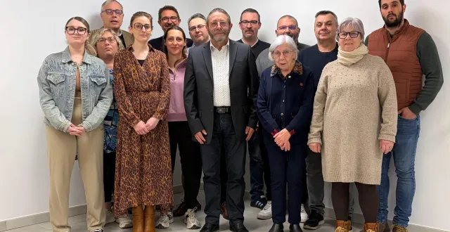 photo  joël leproux et ses collègues de la liste « naturellement parigné-le-pôlin ».  &copy;  le maine libre 