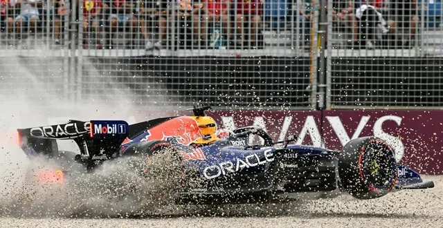 photo  max verstappen et sa monoplace ont terminé dans un mur de protection après avoir traversé un bac à graviers.  &copy;  afp 