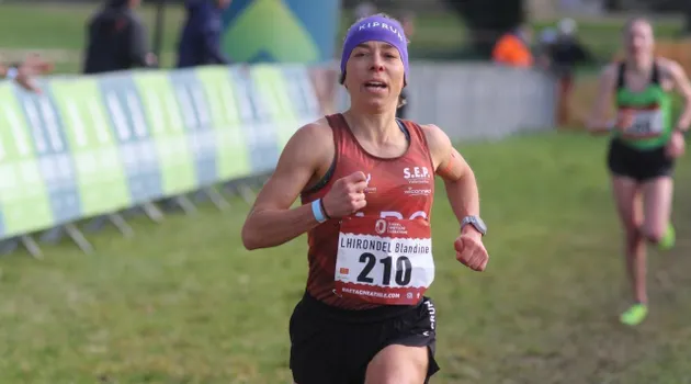 photo sport  cinq mois après son succès lors de la diagonale des fous, blandine l’hirondel dispute les championnats de france de cross-country à carhaix, ce dimanche 8 mars 2026. elle avait pris la 3e place en finistère il y a trois ans. 