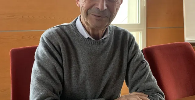 photo  marc cailleau livre son expérience de maire de cantenay-epinard pendant 12 ans.  &copy;  photo co 