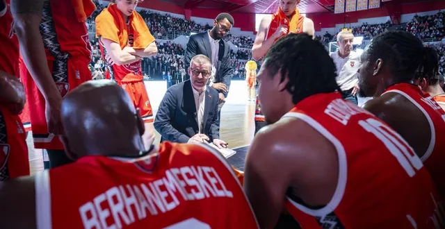 photo  la rigueur défensive sera la clé, face à nanterre.  &copy;  dominique breugnot/ouest-france 