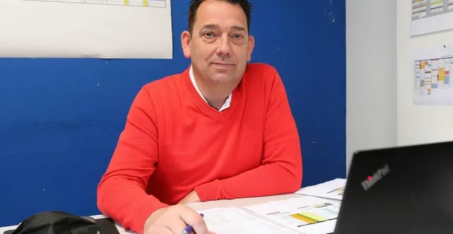 photo  sosthène le camus est arbitre international de tennis.  &copy;  co - benoit felace 