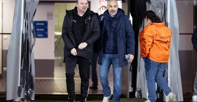 photo  laurent david et frédéric reculeau sont ressortis ensemble des vestiaires et ont discuté un instant avant la seconde mi-temps.  &copy;  guillaume colter 