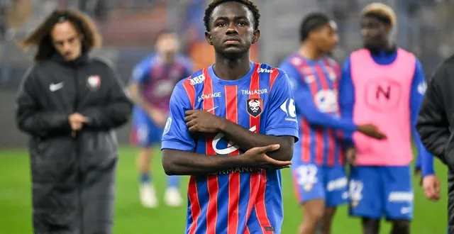 photo  la déception de josué kimboma, après le match nul du sm caen contre châteauroux (2-2), concédé en toute fin de rencontre vendredi 6 mars 2026.  &copy;  martin roche / ouest-france 