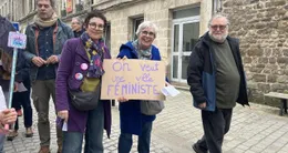 photo  les élections municipales des 15 et 22 mars 2026 ont été un sujet central lors de la manifestation du 7 mars. 