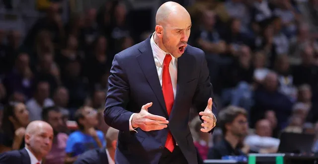 photo  vassilis spanoulis ne sera pas sur le banc de monaco, ce samedi contre cholet basket.  &copy;  afp 