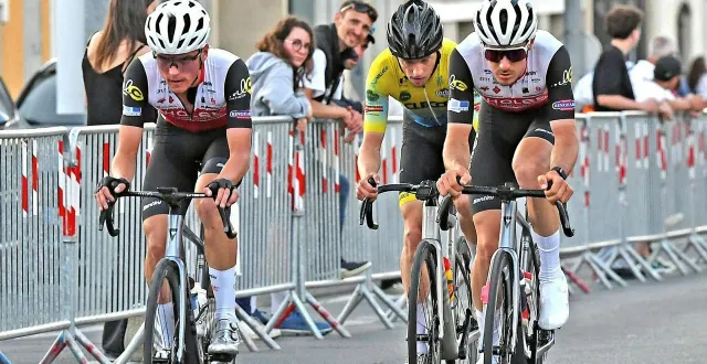 photo  le sarthois dorian perleaux (uc cholet), à droite, sera à suivre.  &copy;  archives le courrier de l’ouest - étienne lizambard 