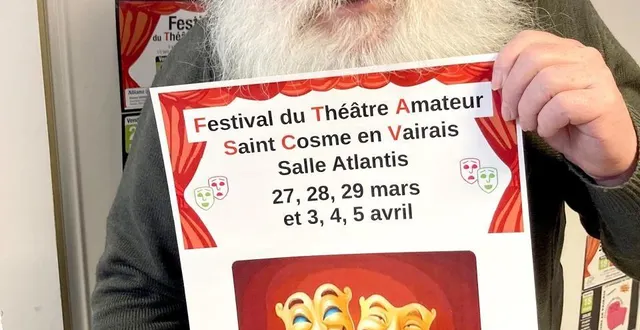 photo  jacques sourdille, responsable du ccav (centre culturel d’animations du vairais), présente l’affiche du nouveau festival 2026.   &copy;  le maine libre. 