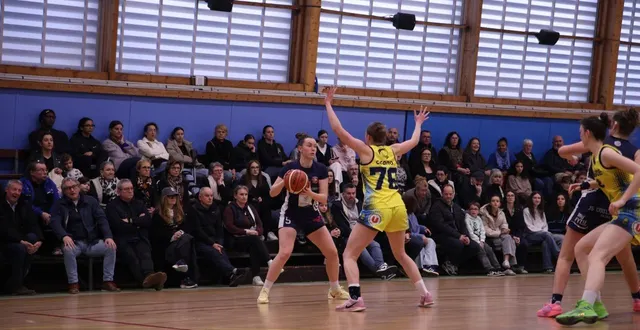 photo  coulaines vise une revanche ce dimanche.  &copy;  archives le maine libre 